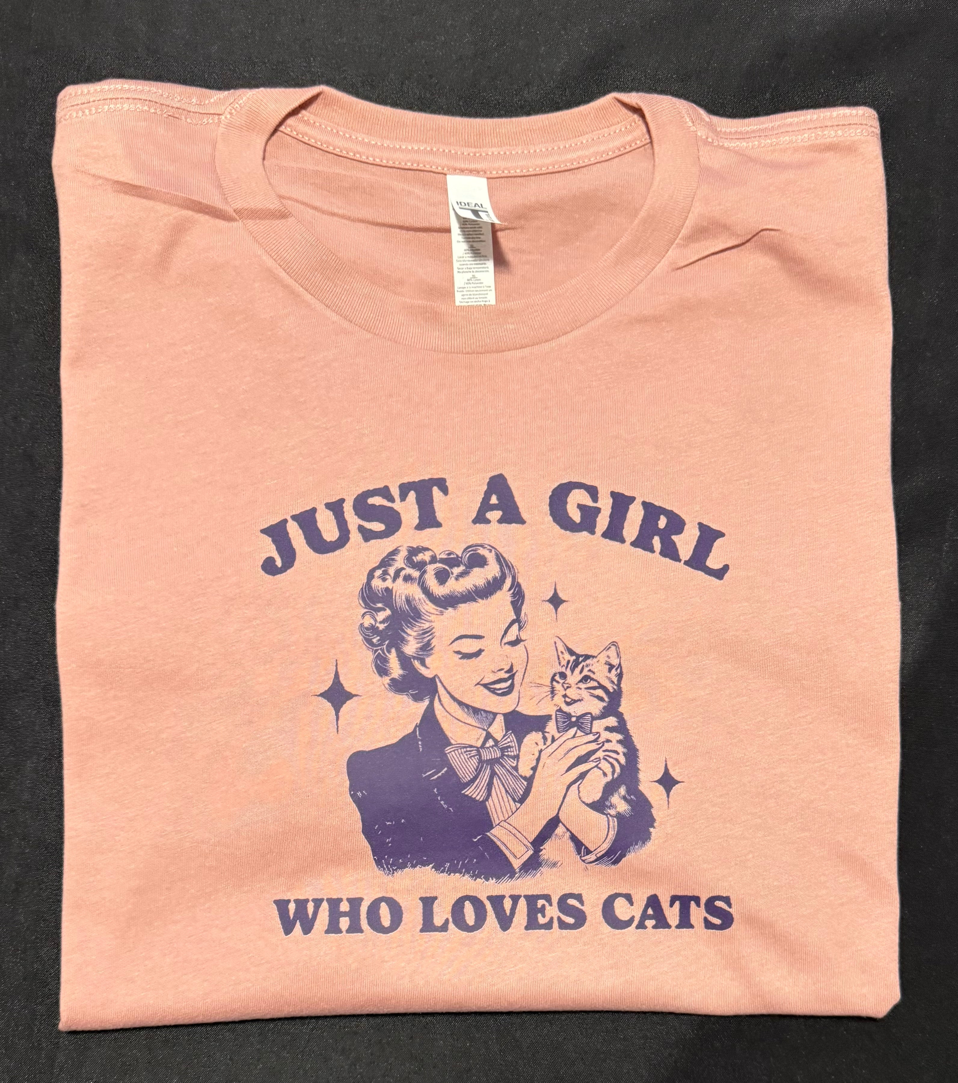 “Just a Girl Who Loves Cats” Crop Top 🐱