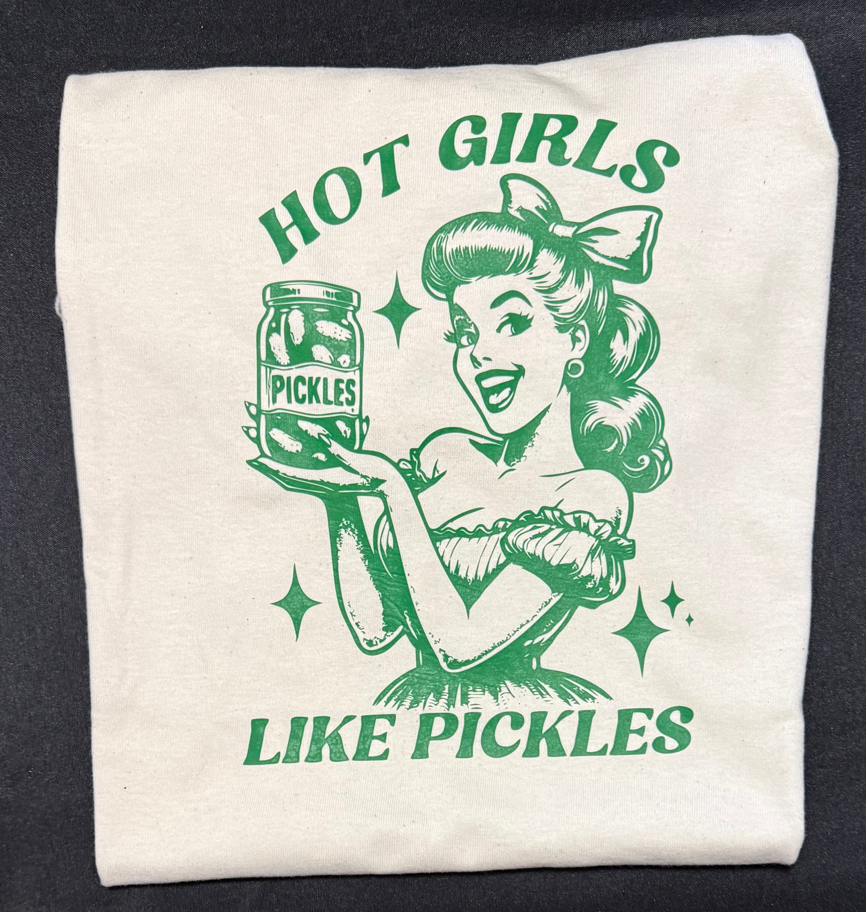 Hot Girls Like Pickles – Retro Graphic Tee